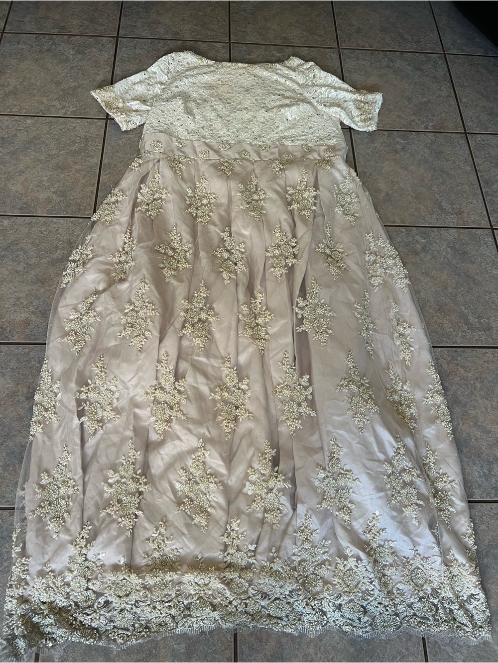 Jessica Howard Champagne Lace & Embroidered Maxi Dress